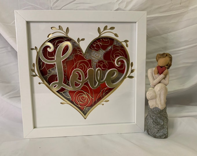 Layered Love Roses Heart, Great Gift for Girlfriend or Mom, Shadow box Frame, Home Decor, , Paper Flowers, unique Shadowbox!