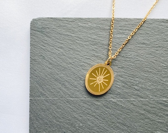 Gold coin pendant necklace, dainty minimalist gold disc necklace, gold medallion charm necklace, stainless steel necklace, gift for her