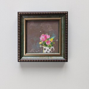 Flores en miniatura en un jarrón, pintura al óleo original, regalo para ella, arte enmarcado