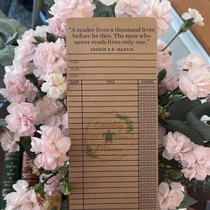 Un lector vive mil vidas Tarjeta de biblioteca / Marcador de lista de lectura / Marcador de biblioteca vintage / Rastreador de libros / Desafío de libros 2024