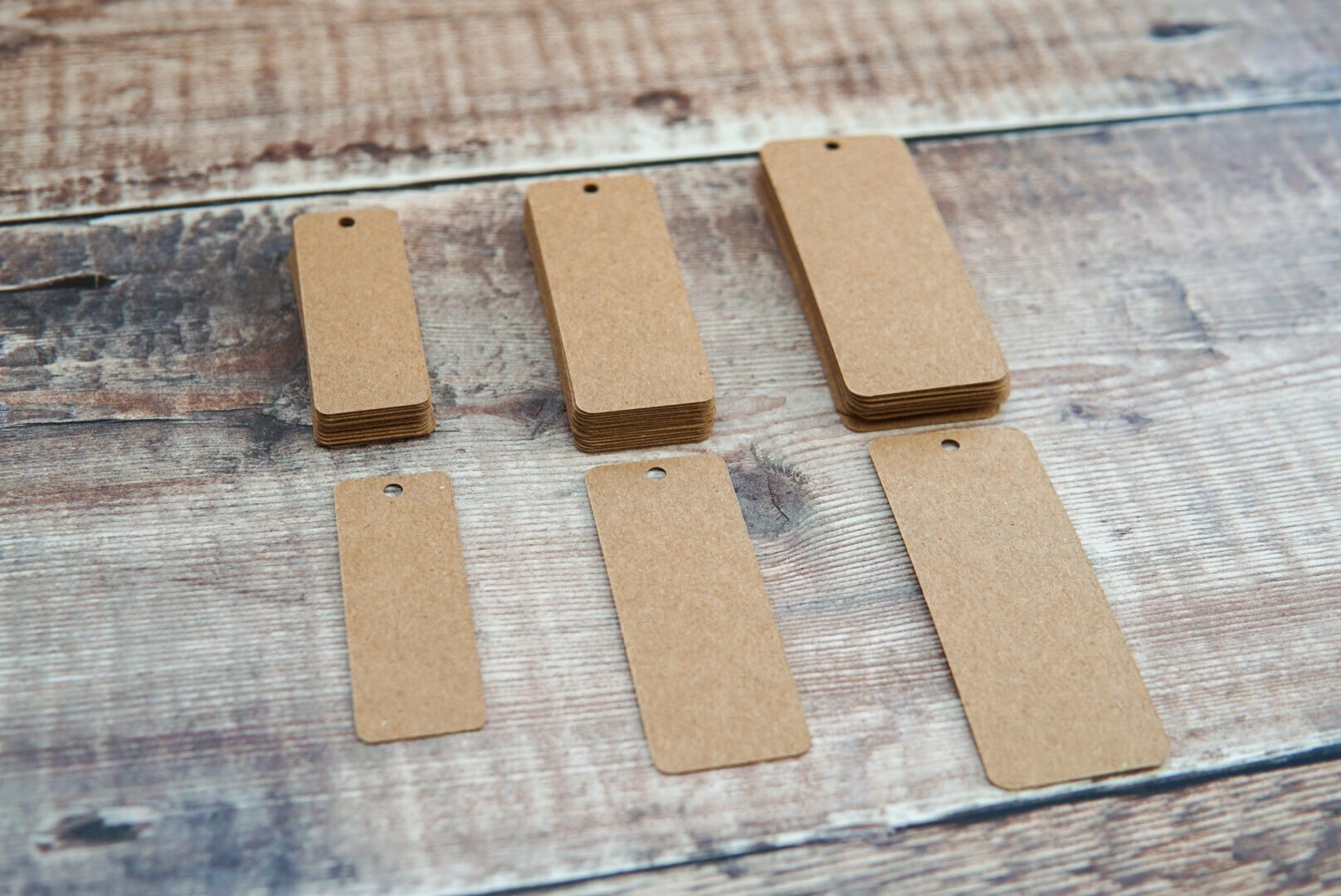 30 Vintage-inspired Recycled Brown Kraft Card Rustic Luggage Tags 70mm X  35mm Reinforced Ring Tag With String Price Name Tags 