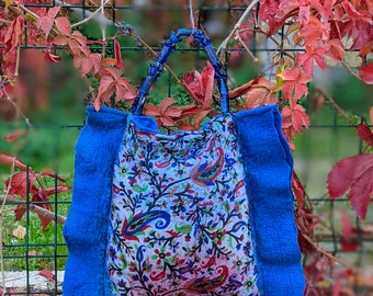 Handmade Cobalt Blue Felt Bag with Glass Bead Handle and Linen Lining, Winter Bag, Sustainable Upcycling Bag