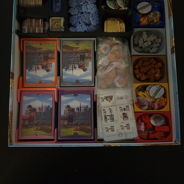 Unofficial Organizer - Hamburg Game Organizer/Insert (Retail game not included)