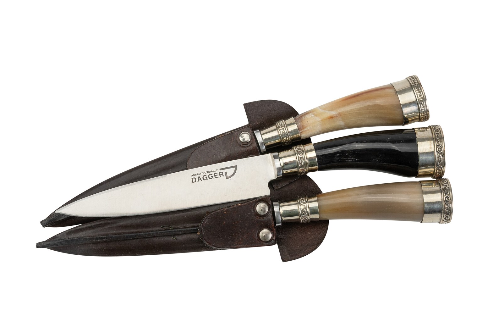 Argentine gaucho knife handmade in Cow Horn and alpaca. | Etsy