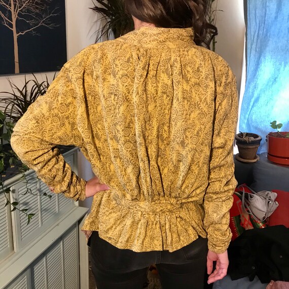 Homemade reversible vintage (smoking?) jacket/top - image 3