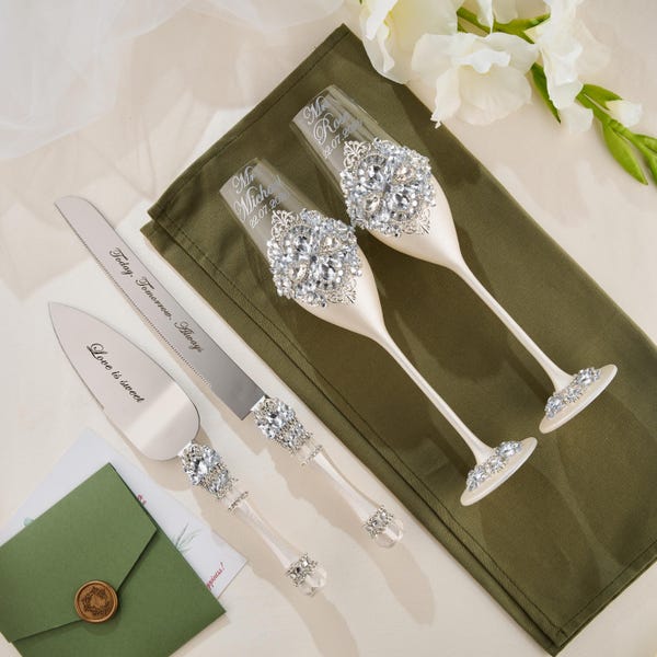 Personalized Wedding Champagne Flute & Cake Serving Set: Engraved Bridal Gift