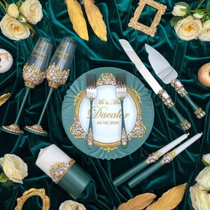 Wedding cake knife, toasting wedding glasses, green cake cutting set wedding, green wedding decor