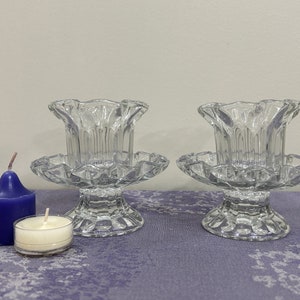 P0315 Partylite Chantilly Pair Candle Holder Set