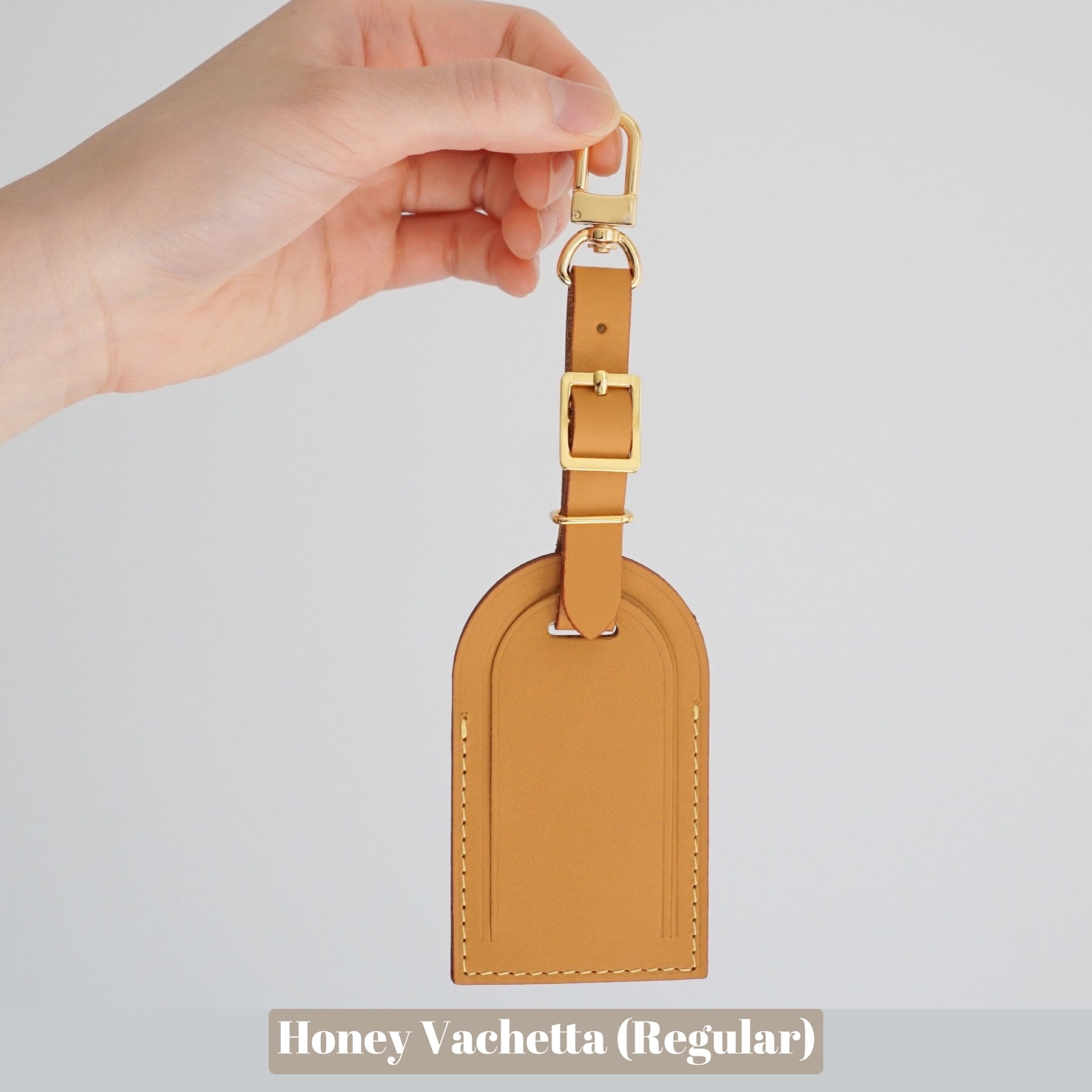 Vachetta Leather Luggage Tag with Clip  Monogram and Personalisation –  Luxegarde