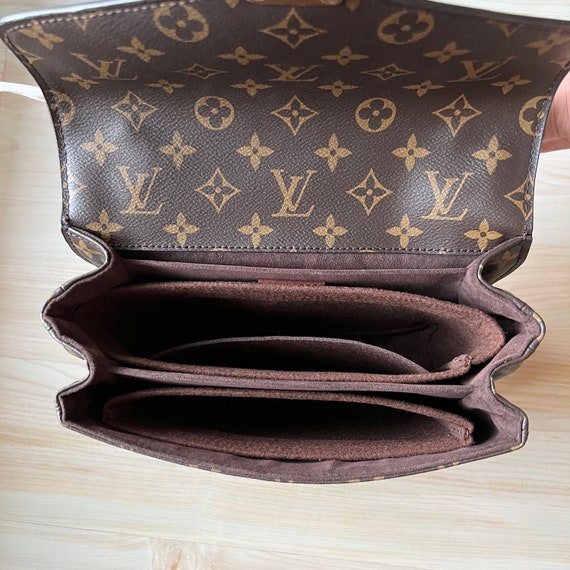 lv pouch insert