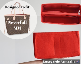 May include: Red felt bag organizer designed to fit a Louis Vuitton Neverfull MM handbag. The organizer has multiple compartments and a zippered pocket.