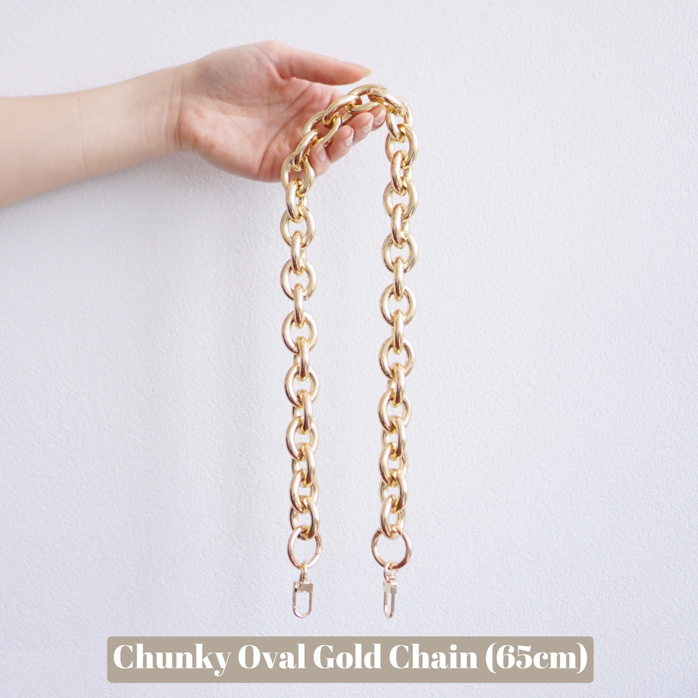 Chunky Oval Gold Chain Handle Strap