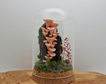 The mushrooms pine apple- 8x12cm - cabinet of curiosities - art under glass