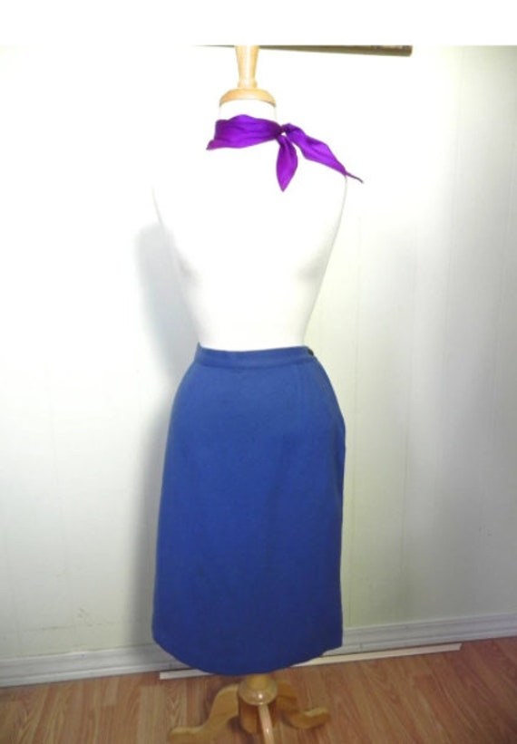 Vintage 50s straight Skirt - 1950s blue soft wool… - image 2