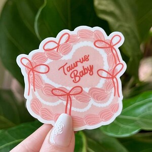 Naklejka wodoodporna Taurus Baby, Znaki zodiaku, Naklejki astrologiczne, Modne prezenty, Popularne naklejki, Prezenty zodiakalne, Naklejka na butelkę z wodą