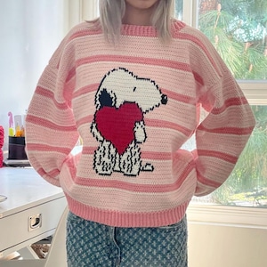 CROCHET PATTERN: Vday Snoop jumper image 2