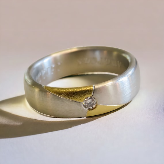 Contemporary Platinum Wedding Band