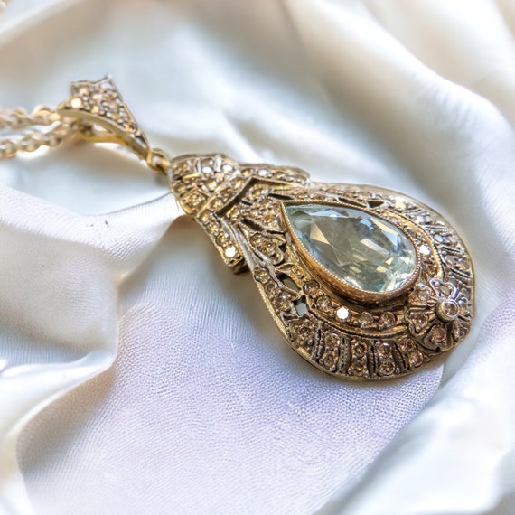 Vintage Aquamarine and Diamond Teardrop Necklace - image 10