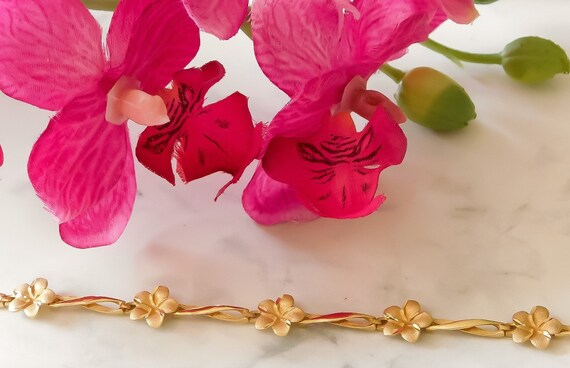 Hibiscus sale flower bracelet