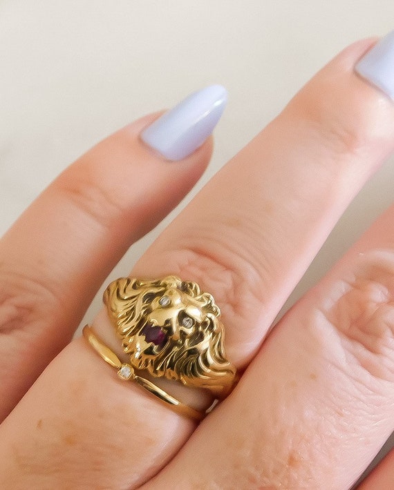 Antique Lion’s Head Ring with Diamond Eyes and Ruby M… Gem
