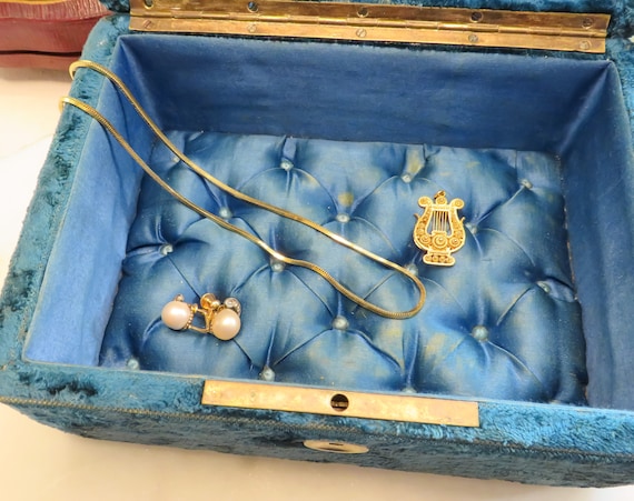 Bague en or blanc 18 carats avec diamants naturels de 0,73 carat SI/H de formes multiples - En vente sur France