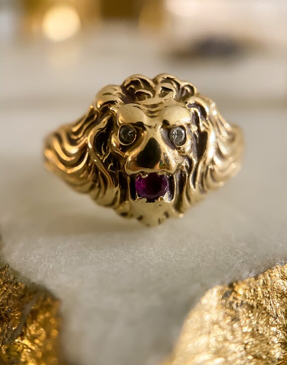Antique Lion’s Head Ring with Diamond Eyes and Ruby M… Gem
