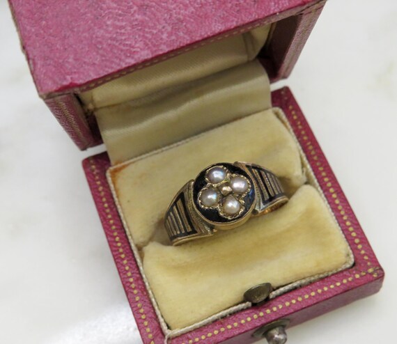 Mourning Ring with Hidden Locket - image 6