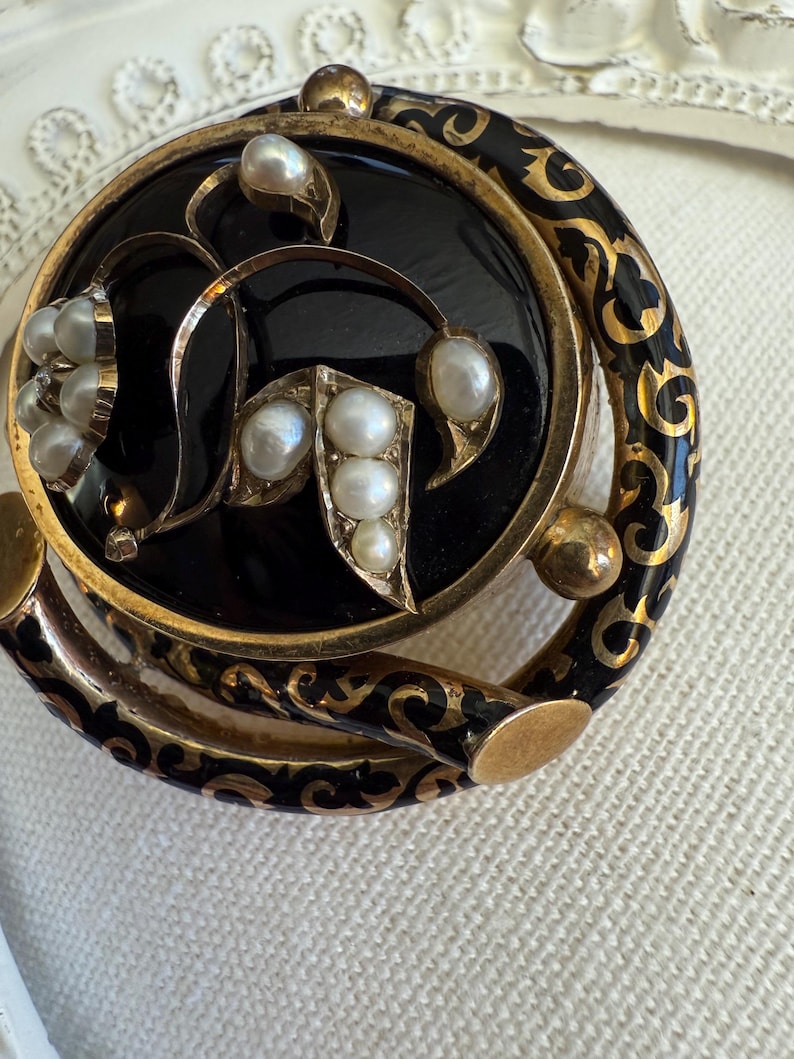 Victorian Mourning Brooch image 4