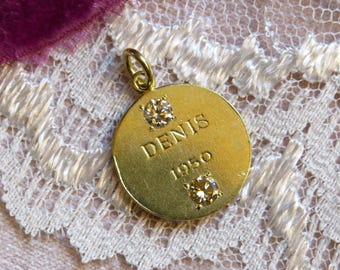 Vintage 18K Gold Transitional Cut Diamond Medallion Pendant