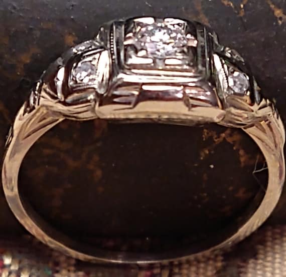 Vintage Diamond Engagement Ring/18K White Gold/Ar… - image 2
