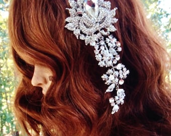 Austrian Crystal Hair Comb/Elegant Wedding Hair Jewelry/Diamond Like/Gorgeous/Bling and Glamorous!  Make It Yours