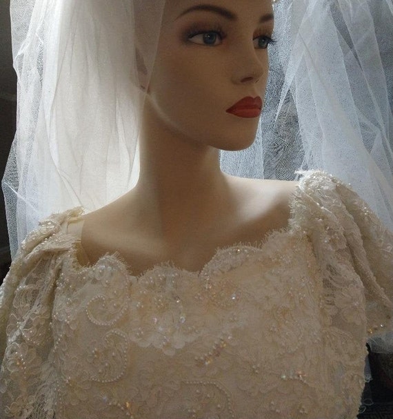 Victorian Style Bridal Gown, Size 8, Ivory Lace, Detachable Train - Etsy