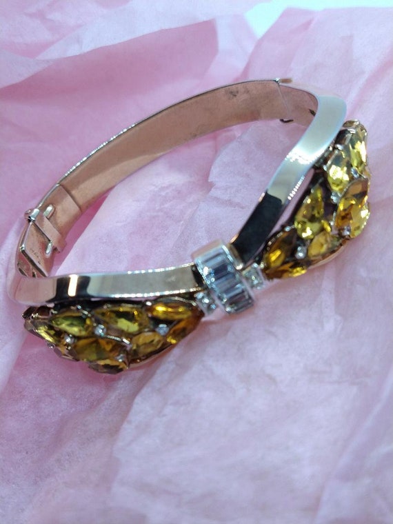 Vintage Trifari Bracelet Crown Pat Pend. 1955-196… - image 5