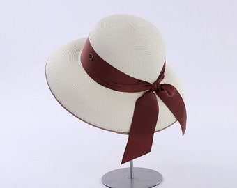 70s Style Vintage Audrey style straw hat