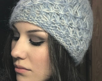 Y2K Vintage Knitted Hand Made Wool Knitted Winter Blue Beanie Hat