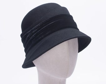 1920s Downtown Abbey Style Cloche Bucket Wool Felt Hat