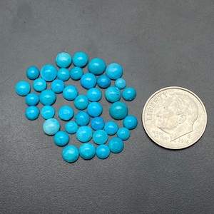 Natuurlijke ongekalibreerde cabochons in Arizona-turkoois (40 stuks per verpakking)
