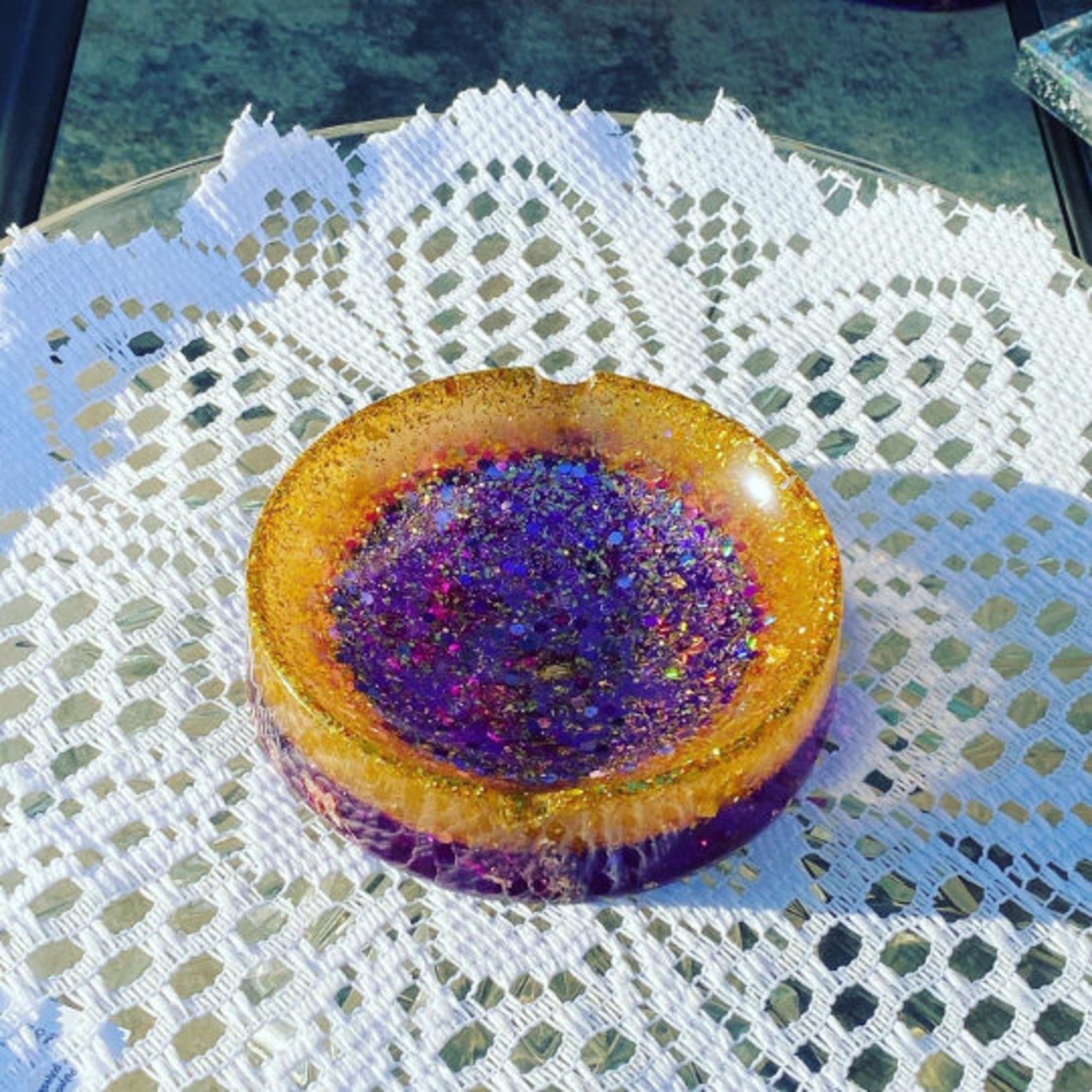 Handmade epoxy resin ashtrays. Round Etsy