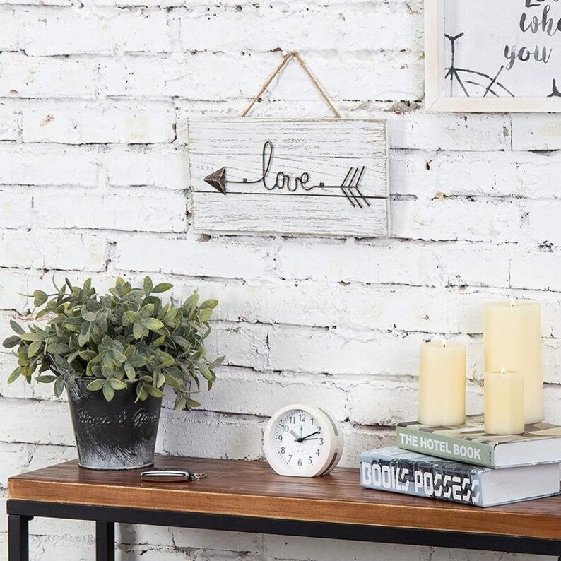 Love Sign 12 Inch Whitewashed Wood /& Metal \u201cLOVE\u201d Sign Arrow for Home Decor