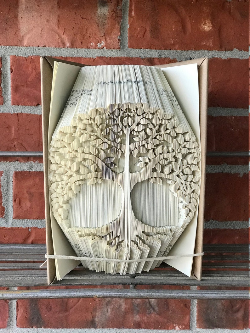 Tree of Life Book Folding Pattern image 1