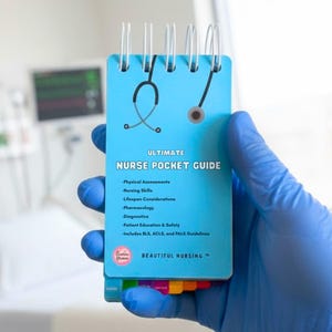 Fickguide för sjuksköterskor | Riktlinjer för ACLS, PALS, BLS, omvårdnadsfärdigheter, viktiga bedömningar |