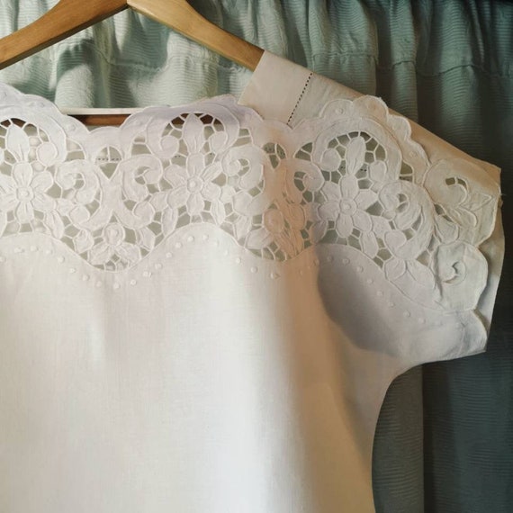 Pure 60s linen embroidered vintage top - embroider