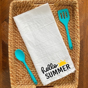 Hello Summer Tea Towel - Hello Summer Decor - Cute Towel - Cute Kitchen Decor - Season Towel - Kitchen Gift - Summer Kitchen Towel