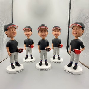パーソナライズされた野球選手のボブルヘッド、カスタム野球チームの 3D 像、友人への特別な贈り物、ボブルヘッドの誕生日プレゼント
