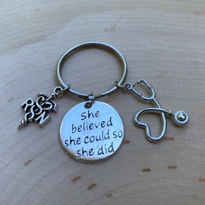 RN Caduceus Stethoscope Keyring, Silver Stethoscope She Believed She Could So She Did Charm Keychain, Keyring Gift, Nurse Graduation