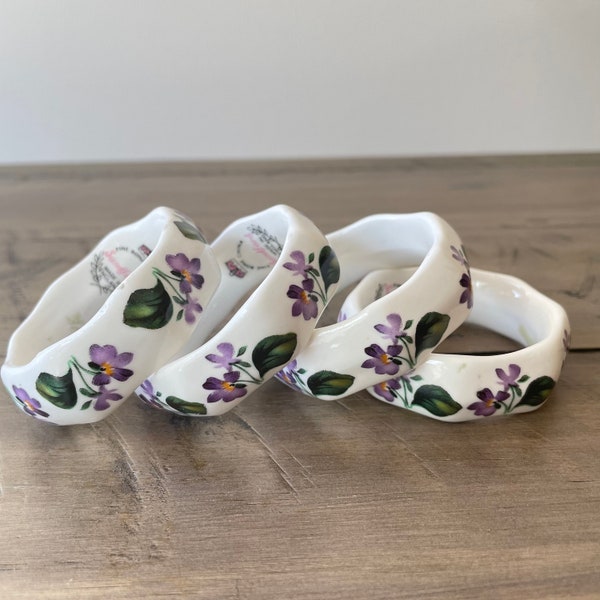 Vintage Sandford Fine bone China Napkin Rings holder set of 4 Purple Flowers England designs.