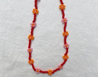 Colorful Daisy Necklace, Multiple Colors Available!, Red, Pink, and Orange Choker, Seed Bead Necklace, Custom, Layering Necklace, Gifting