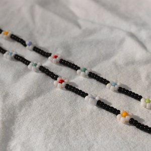 Black/White Rainbow Daisy Necklace, Rainbow Daisy Choker, Colorful, Mixed Colors, Seed Bead Necklace, Custom, Glow-in-the-Dark image 5