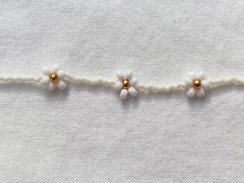 Delicate Necklace, Cream and Gold Beaded Daisy, Daisy Chain Choker, Custom Jewelry, Layering Necklace, Trendy Summer Jewelry, Great Gift image 6