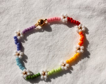 Rainbow Daisy Bracelet, Friendship Bracelet, Colorful Pride, Color Block Rainbow, Seed Bead Bracelet, Custom Jewelry, Glow-in-the-Dark